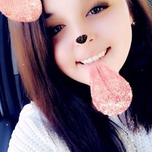 Meet your Posher, Dalina